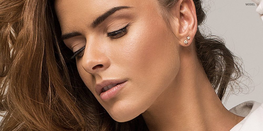 Bronzed Model with Heavy Makeup Bronzed Model with Heavy Makeup